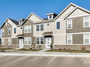 10686 W Springgold Ln, Boise, ID 83709