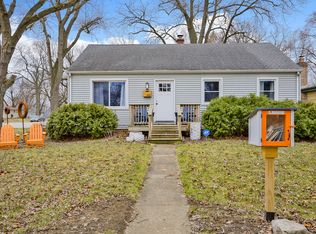 1207 Olive Rd, Homewood, IL 60430