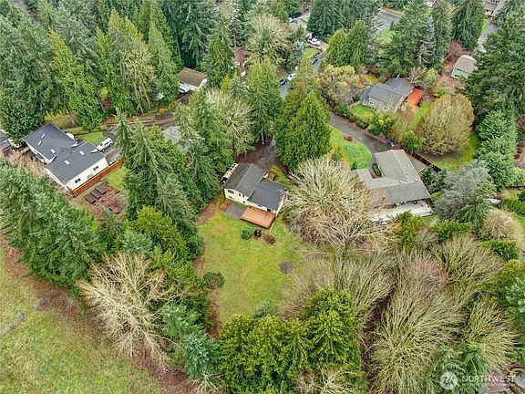 5th image of 2531 187th PL SE