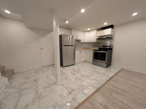 33 Trammell Ln #Basement, Brampton, ON L6Y 4J3