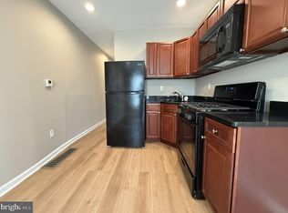 978 N 45th St #1, Philadelphia, PA 19104