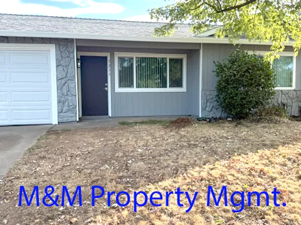 3233 Smithlee Dr, Sacramento, CA 95827