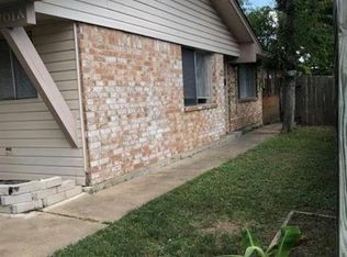 1701 Lawyer St #B, College Station, TX 77840