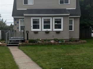 733 Cass Ave, Kingsford, MI 49802
