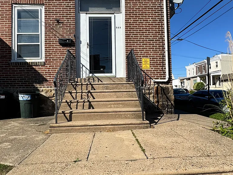 551-53 Hellerman St #1F — Photo 13