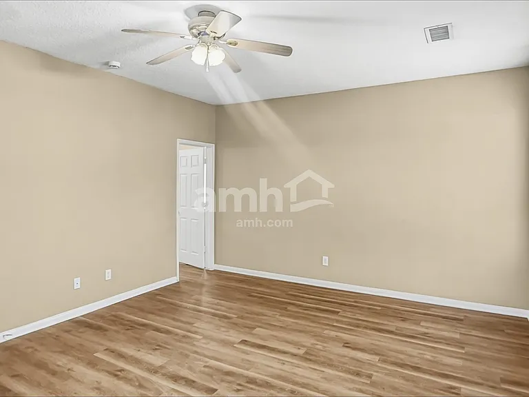 710 Single Pine Ct — Photo 10