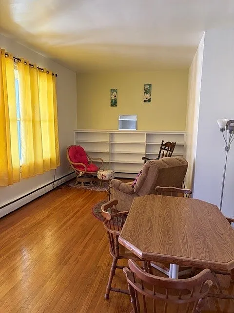 Building Photo - 1146 Edgar Ave #4