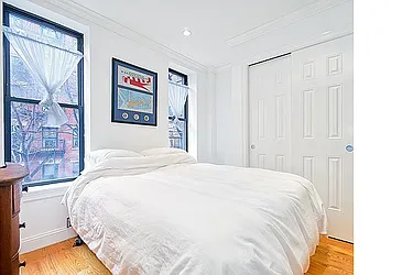 Rented by Living New York