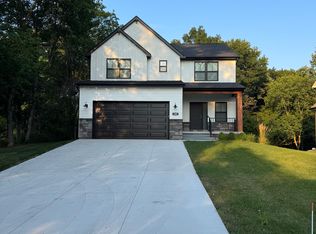 108 School St, Brighton, MI 48116