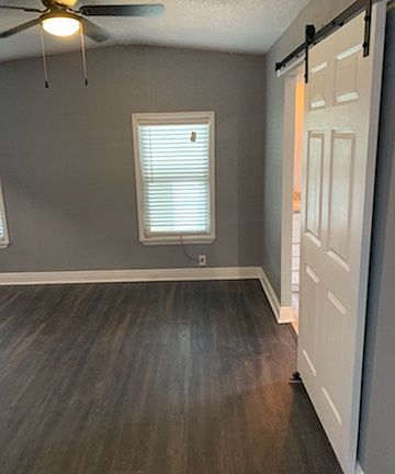 5th image of 34411 Lodge Dr