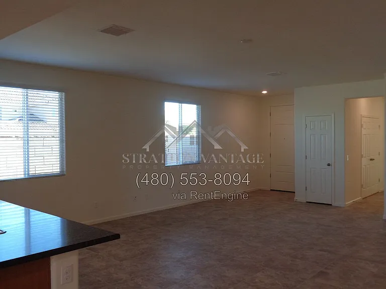 13004 W Fleetwood Ln — Photo 8