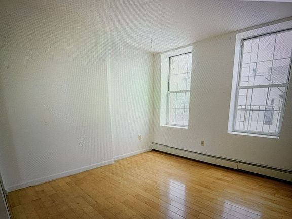 2nd image of 4005 23rd Ave APT 2