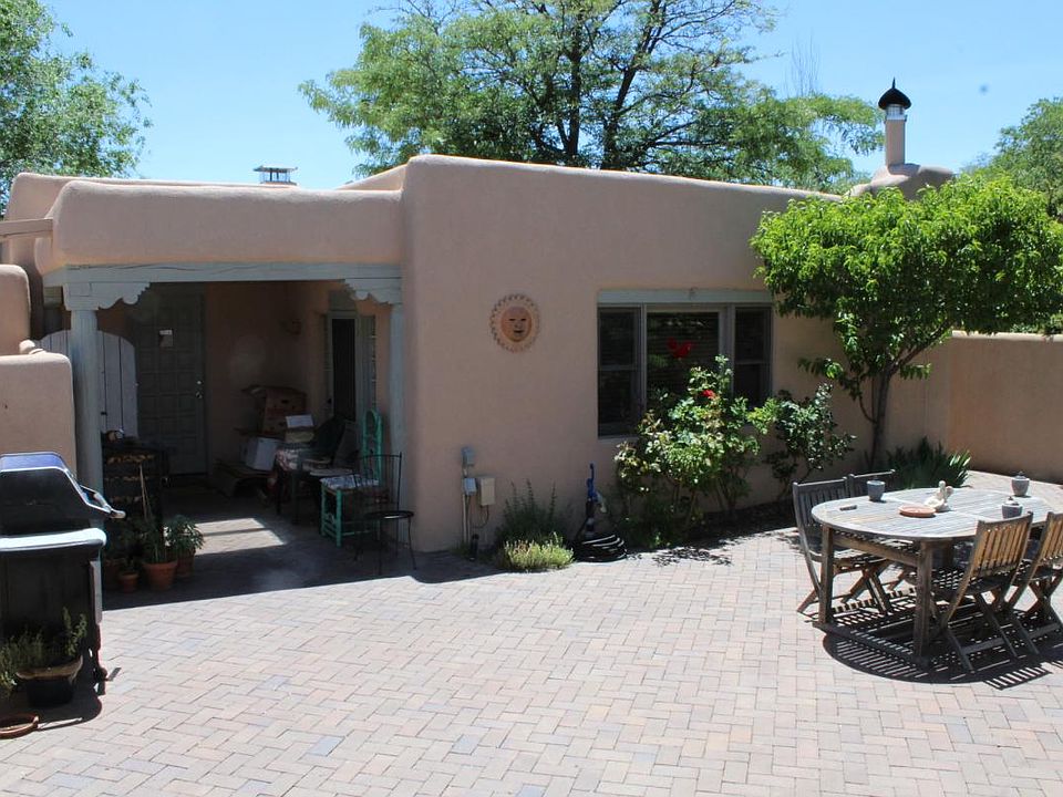 2nd image of 610 Rio Grande Ave