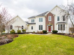 6705 Song Hill Ln, Victor, NY 14564