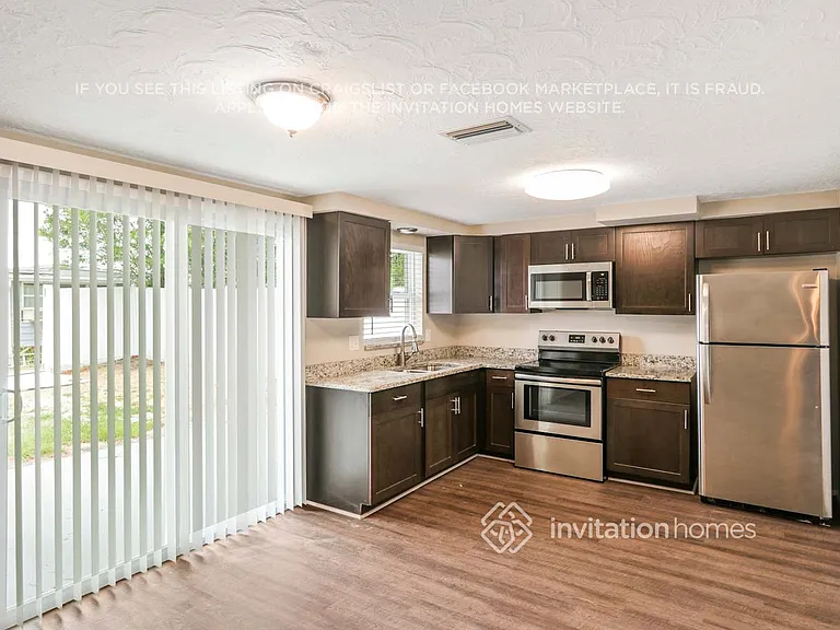 5131 Janice Ln — Photo 7