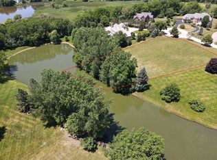 38 Forest Ln, South Barrington, IL 60010