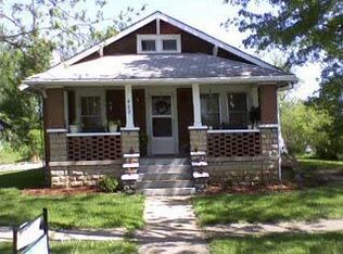 423 W 2nd St, Eldon, MO 65026