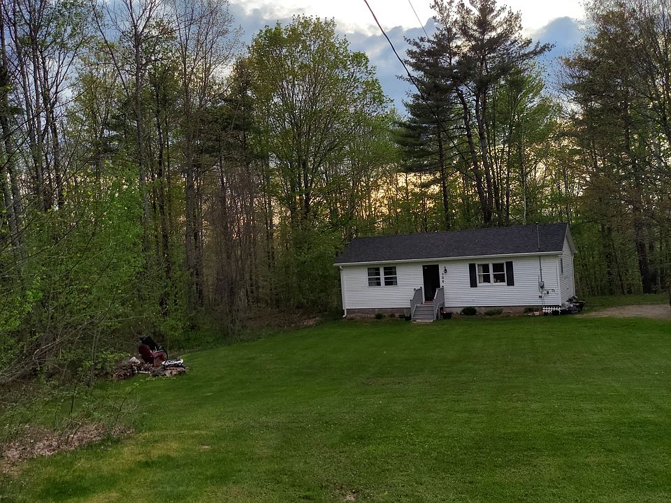Nice front yard