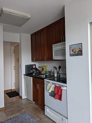 Rented by Fairbank Properties LLC | media 18