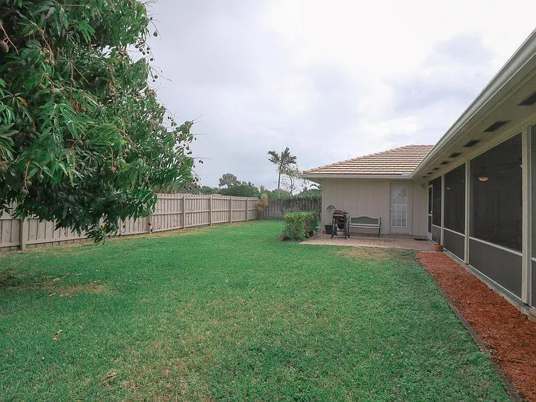 73 Pine Hill Trl W — Photo 21