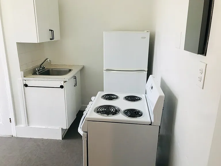 253 Daly Ave #6 — Photo 9