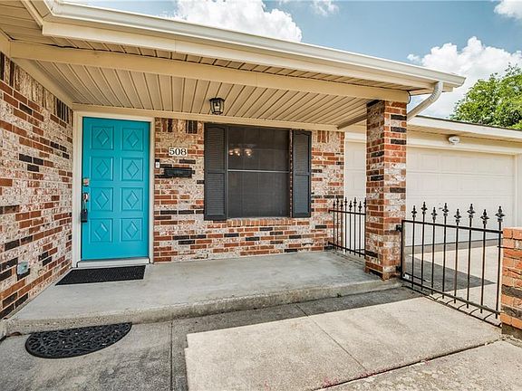 3rd image of 508 Opal St
