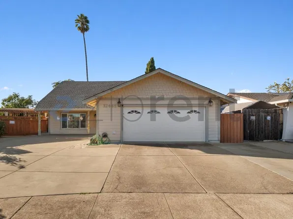 32445 Lake Barlee Ln, Fremont, CA 94555