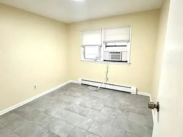 411 Manila Ave #2, Jersey City, NJ 07302