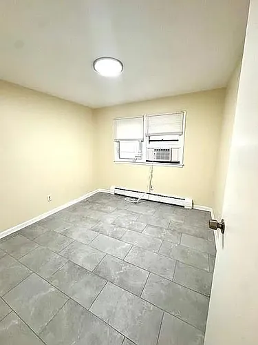 411 Manila Ave #2 Photo 1