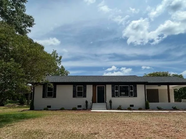 519 Pine Ridge Rd, Duncan, SC 29334