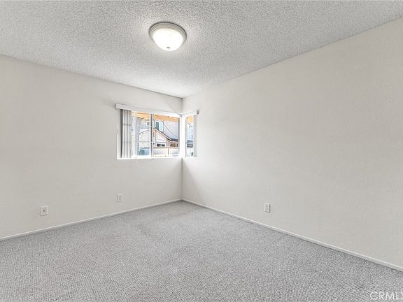 5th image of 1837 Camberley Ln #211