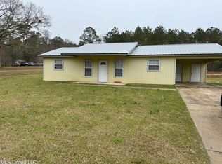 112 Adams Ave, Magee, MS 39111