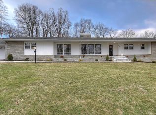 200 Ridgecrest Dr, Elizabethton, TN 37643