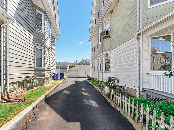 4th image of 885 Grand Street