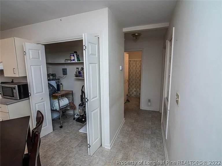406 Britt St — Photo 10