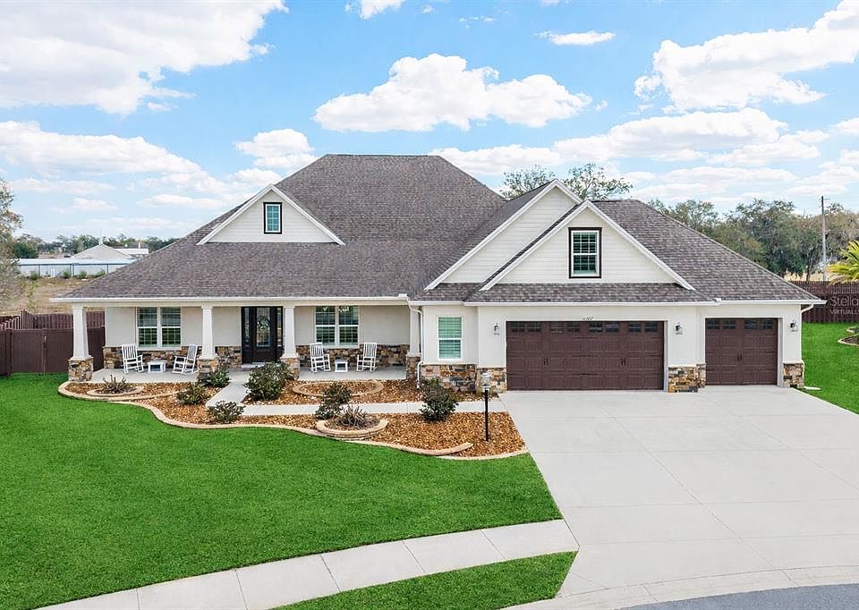 1st image of 11207 Roz Way