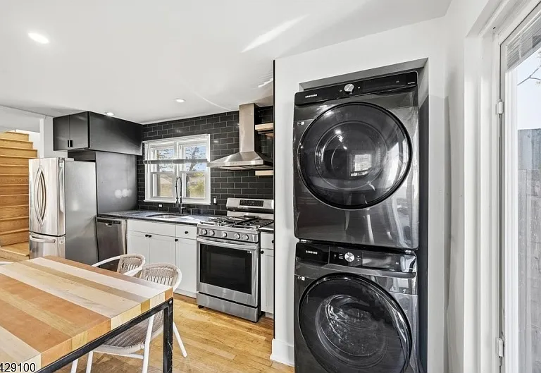 543 Springdale Ave #1 — Photo 10