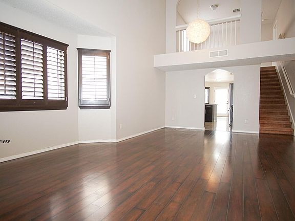 3rd image of 3820 Tierra Zafiro Dr
