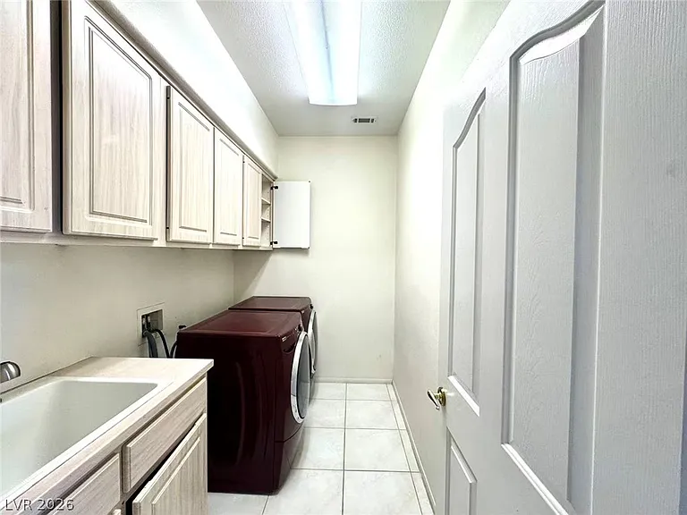 1904 Bocale Ct — Photo 19