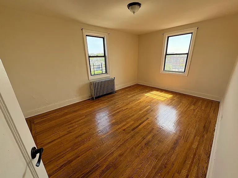 30 Locust Hill Ave #7E — Photo 7