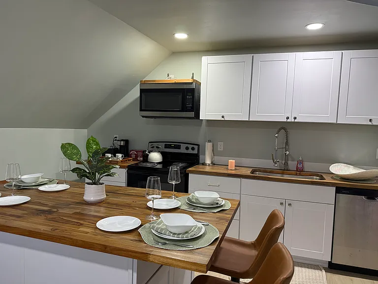 101 Moberly Ave #1 — Photo 5