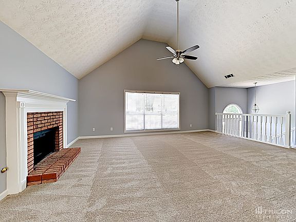 2nd image of 135 Stoney Brook Way