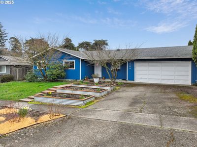 4008 E Aquarius Blvd, Newberg, OR, 97132