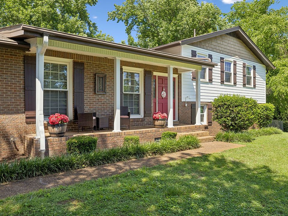 1st image of 101 Century Oak Dr