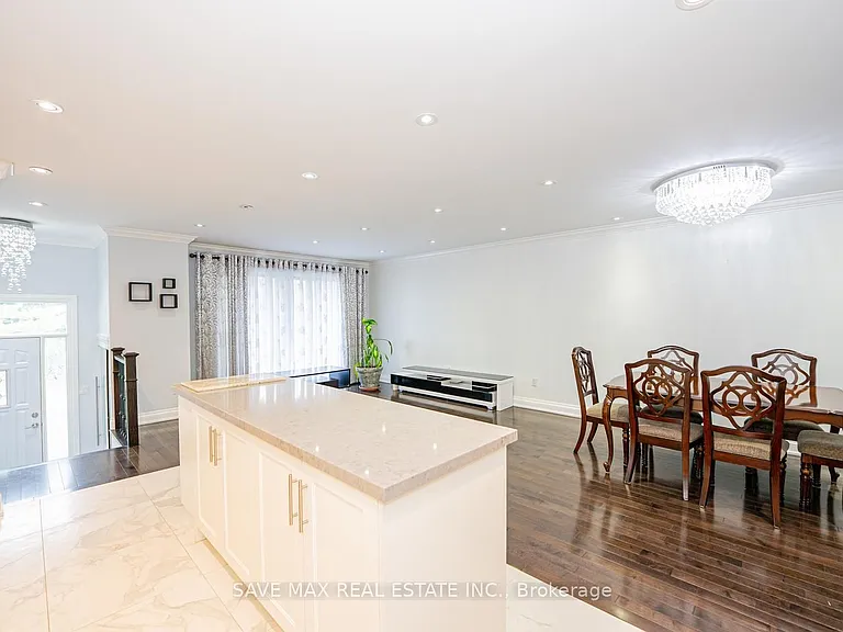 18 Levitt Ct — Photo 13