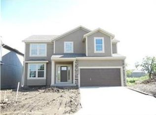 18747 W 165th St, Olathe, KS 66062