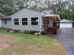 205 Dover Dr, Roscommon, MI 48653