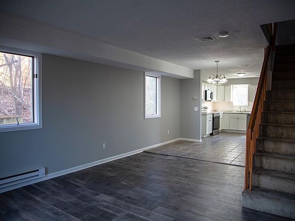 3rd image of 37 Dale Ave #B4