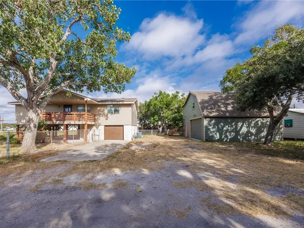 3830 Jamaica Dr, Corpus Christi, TX 78418