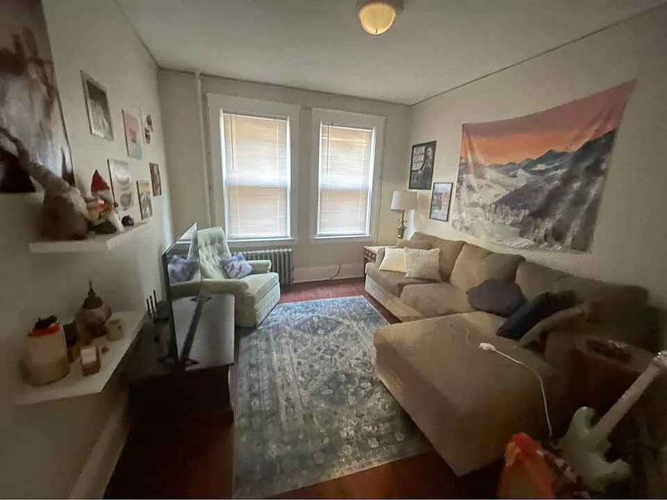 1 bed, 750 sqft, $1,150 — Photo 3